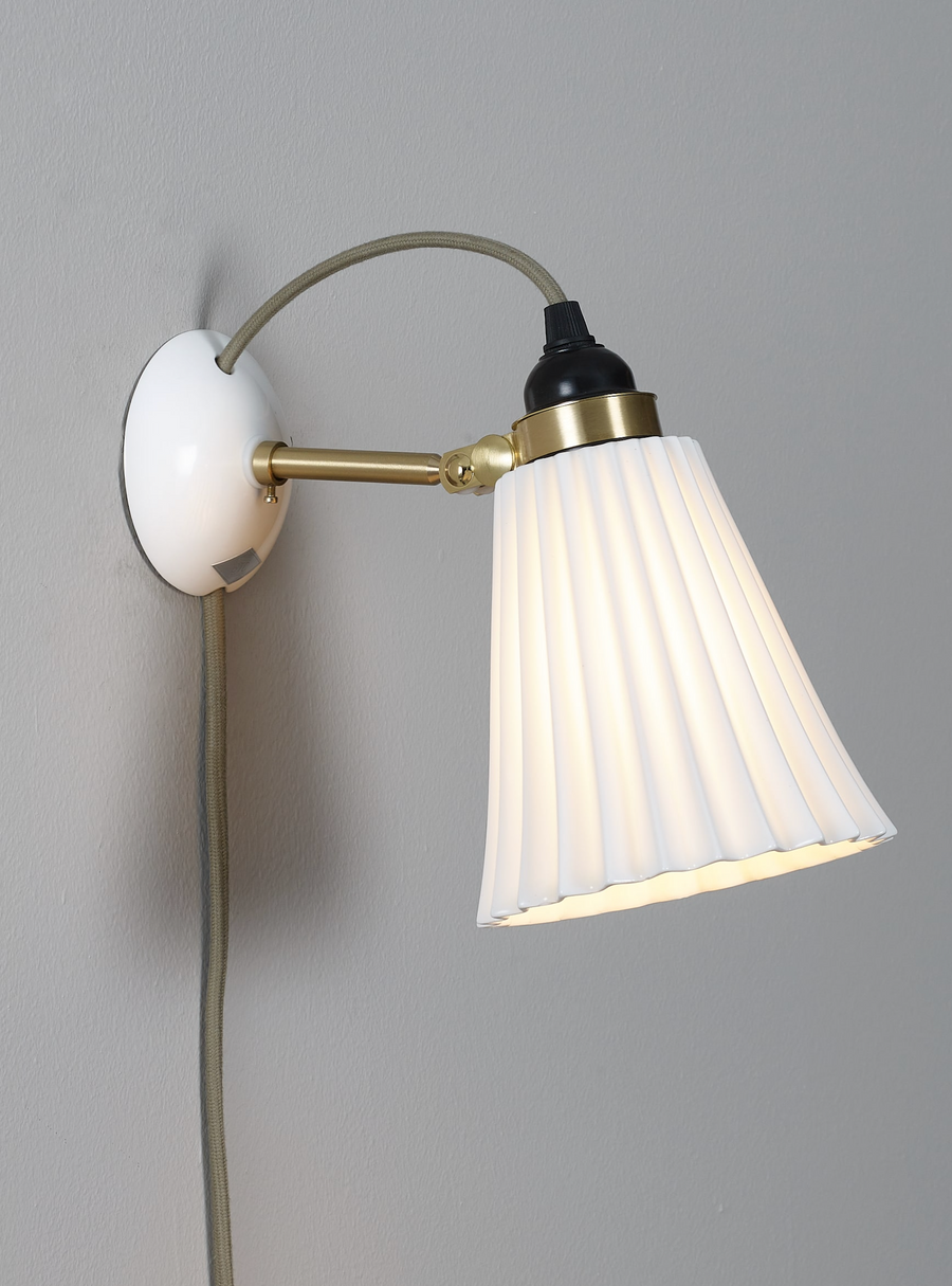 Hector Pleat Wall Light, Plug in with Switch