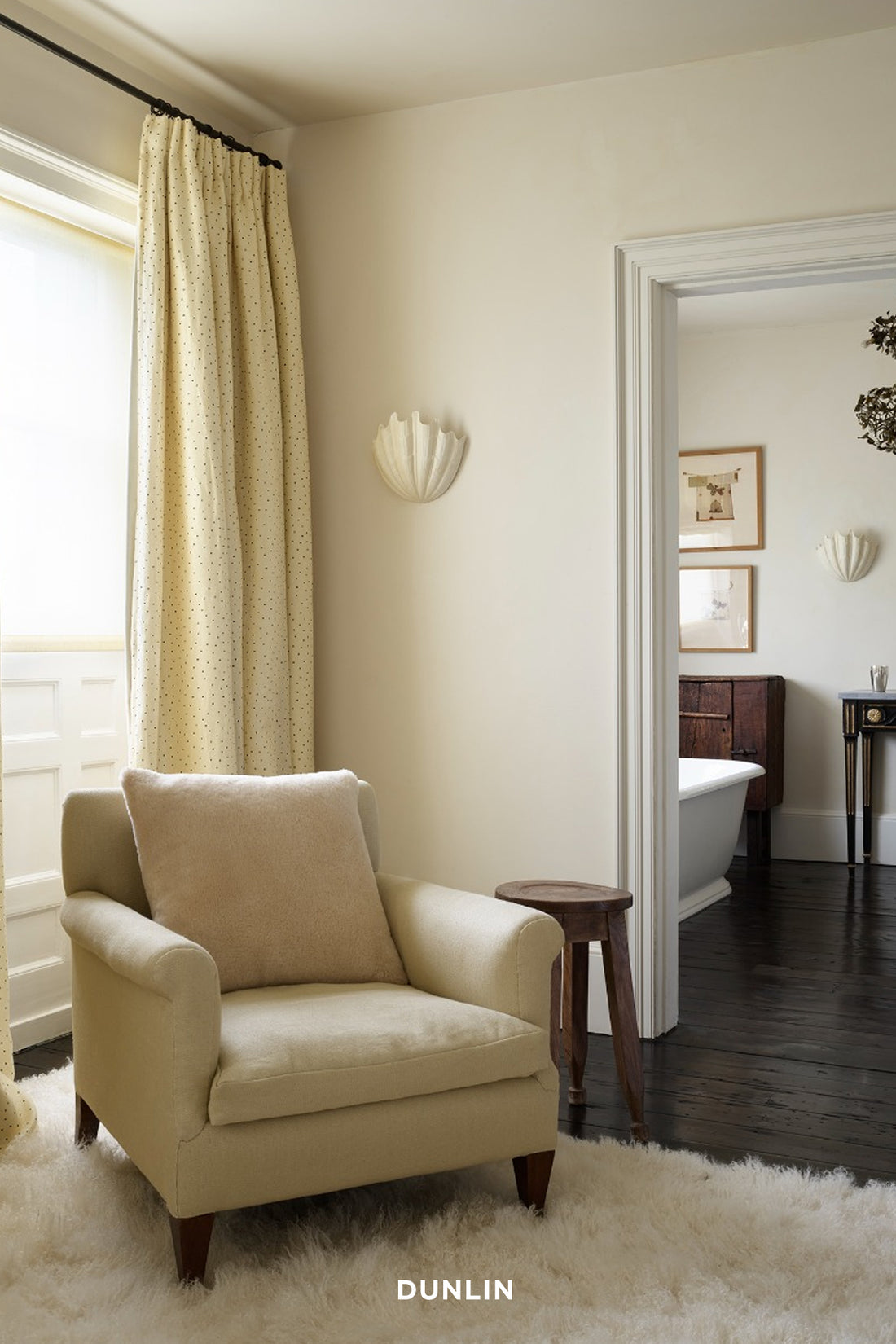 Rose Uniacke Shell White Karge