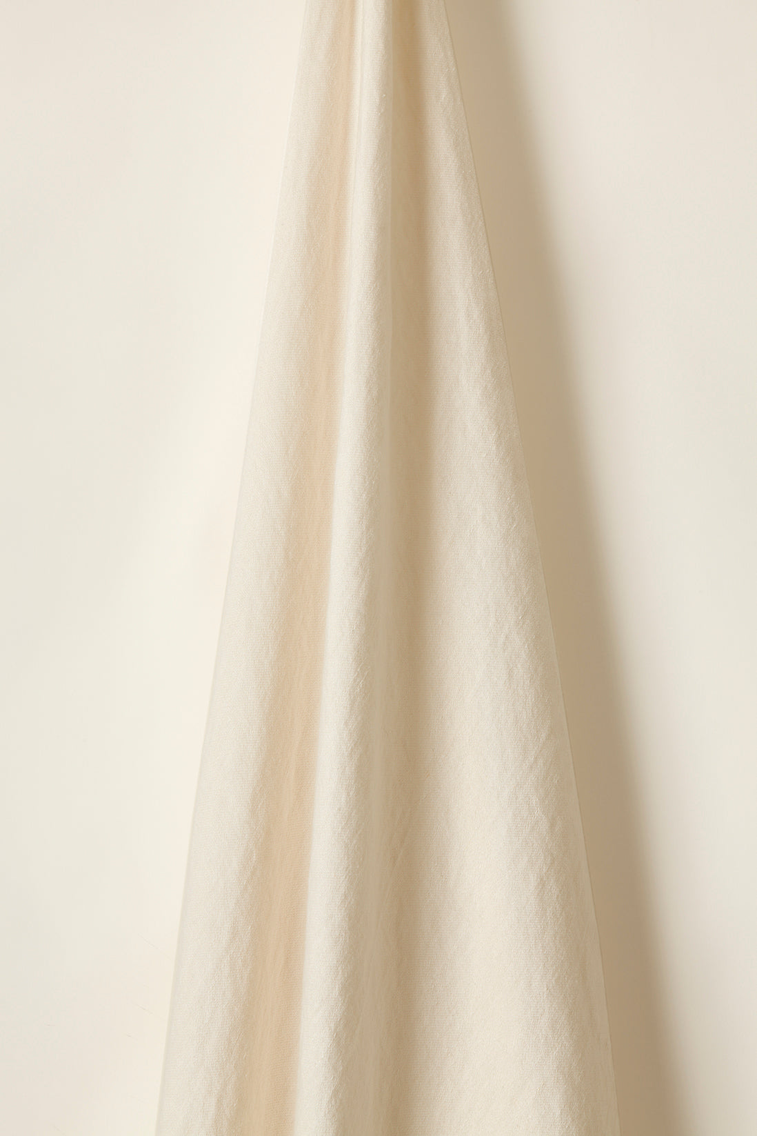 Light Weight Linen in Plume