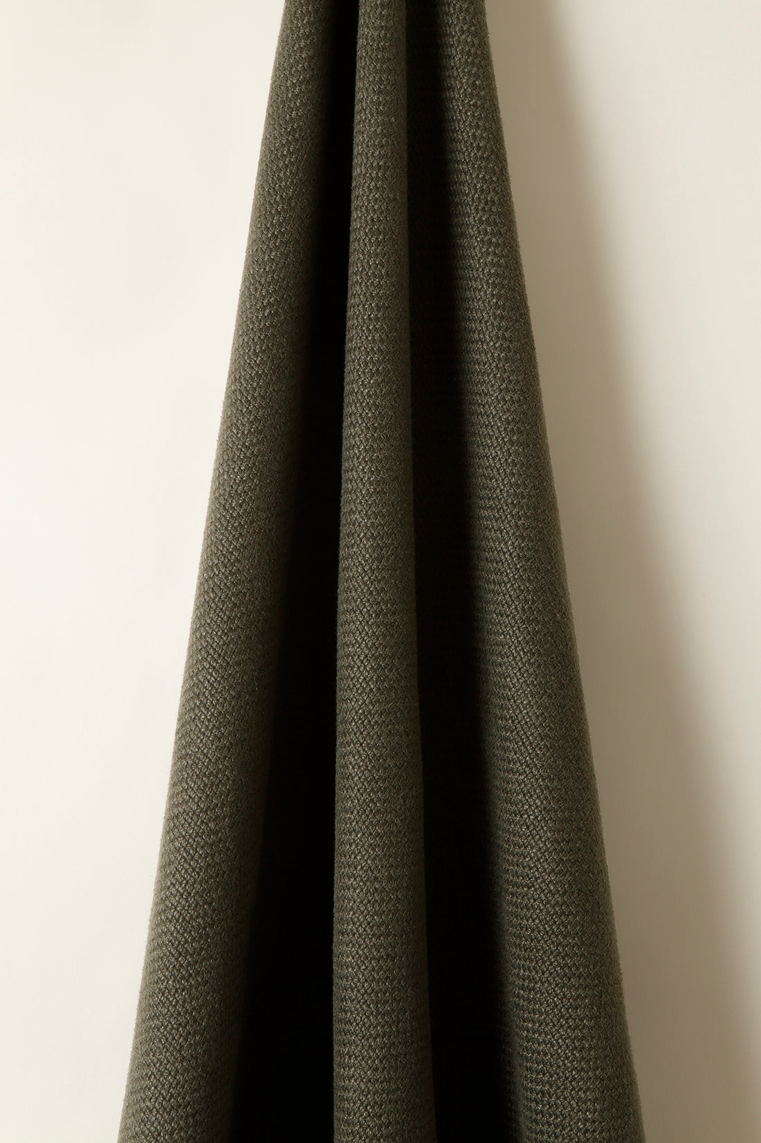 Heavy Weight Linen in Gunmetal