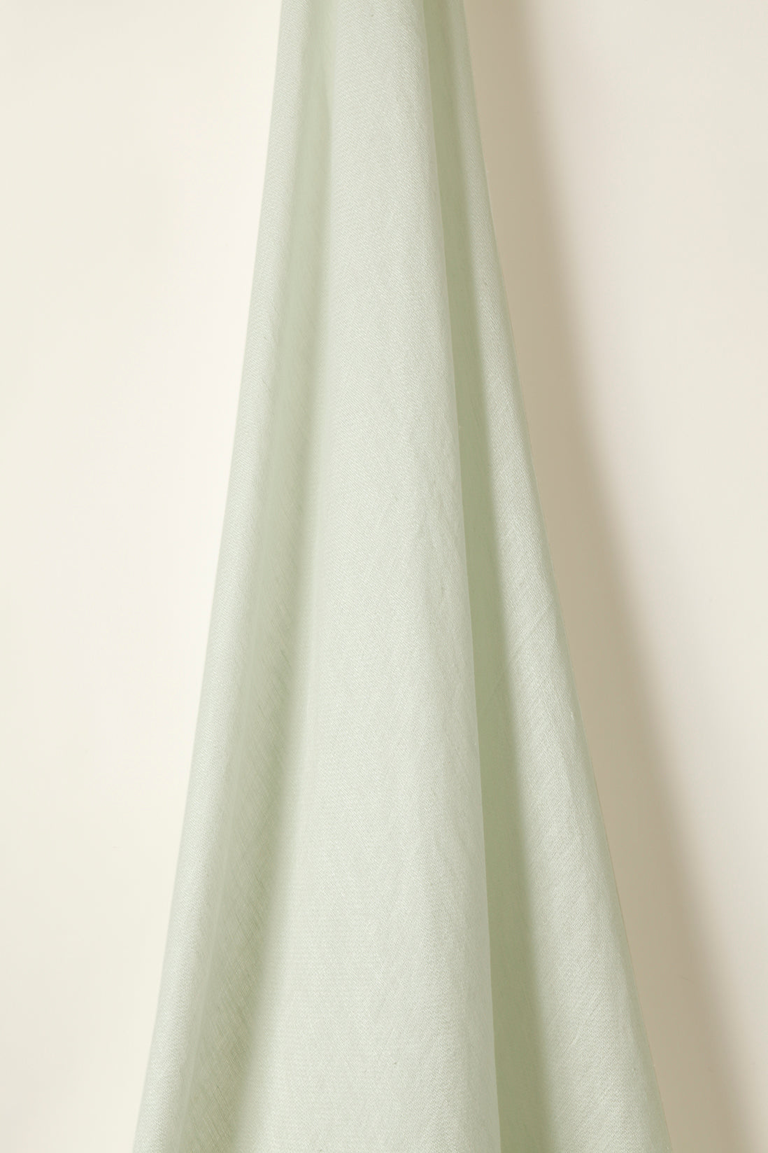 Sheer Linen in Mint