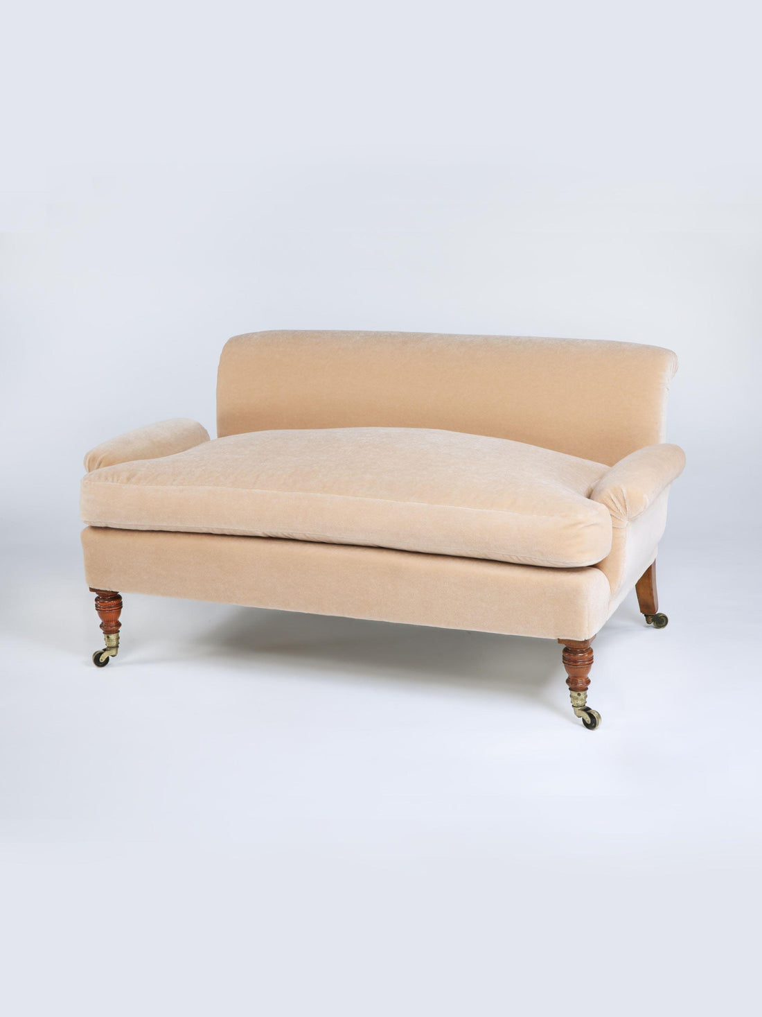Mohair Velvet in Peach Melba