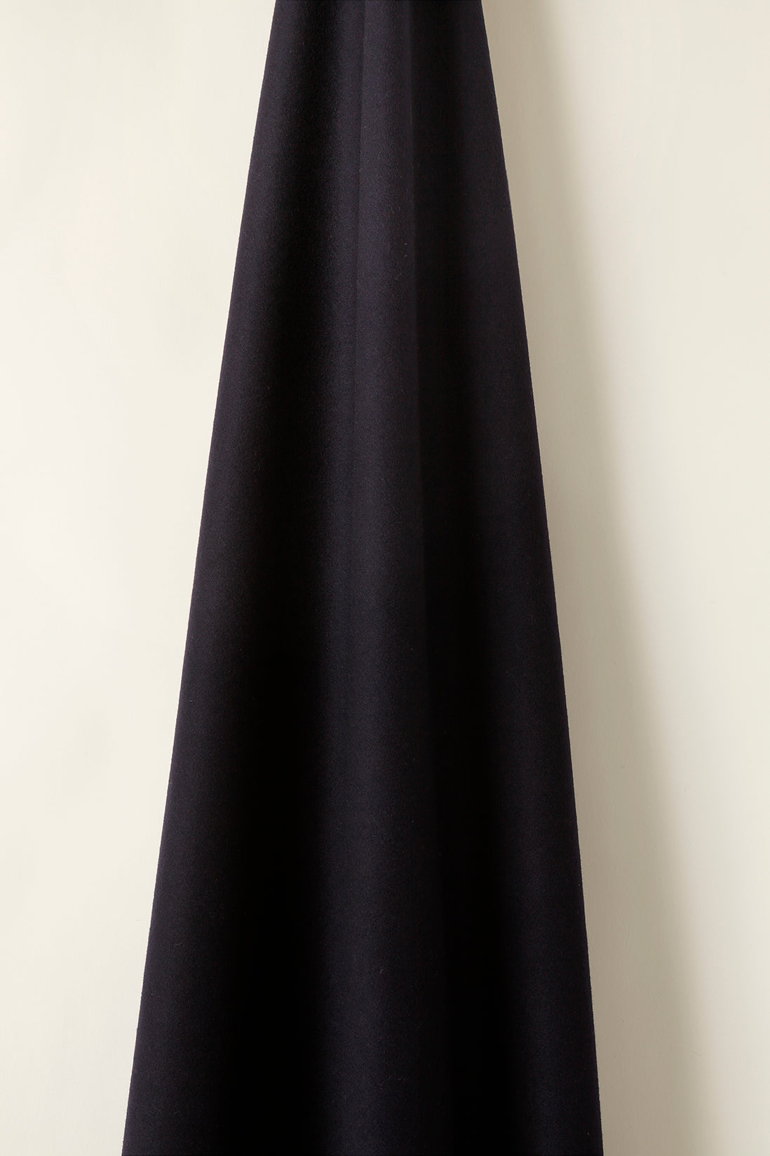 Mid Weight Wool in Midnight