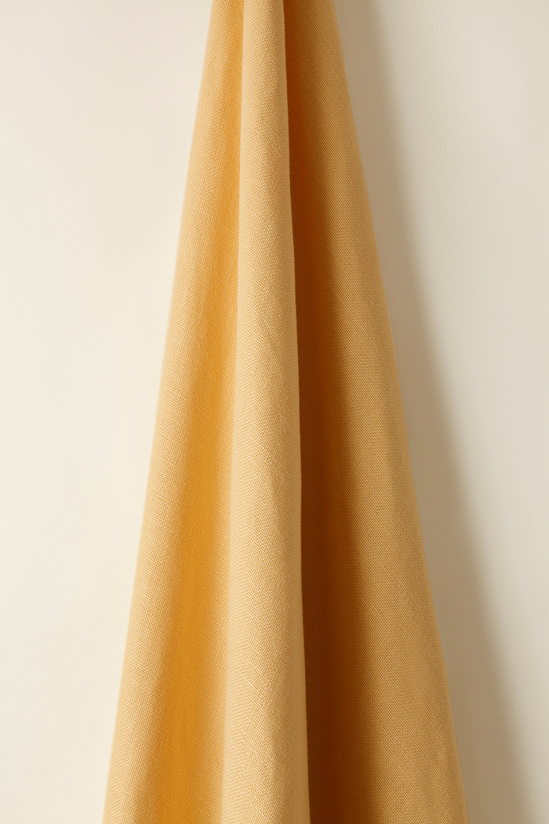 Heavy Weight Linen in Straw