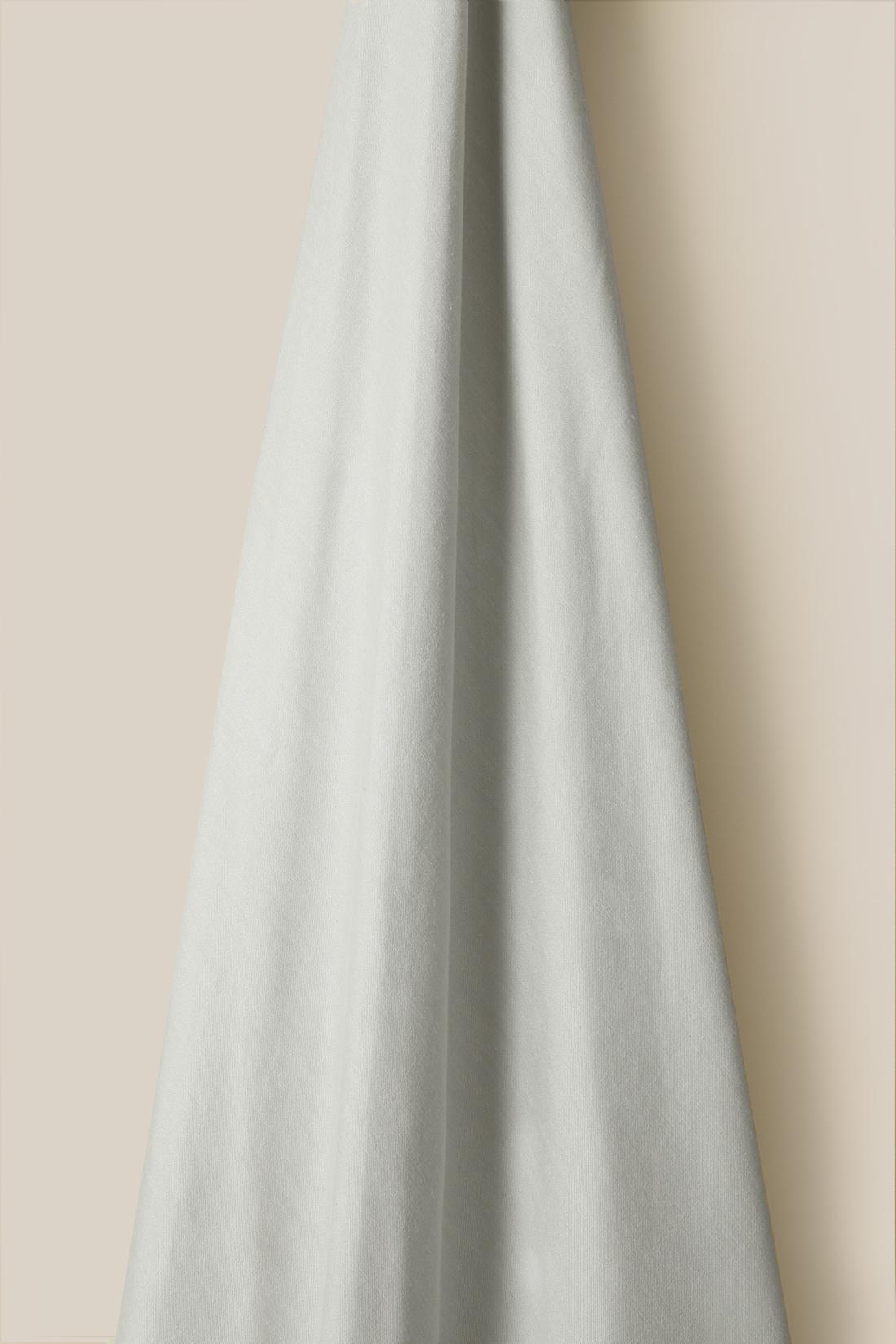 Silk Wool Blend in Pale Smoke