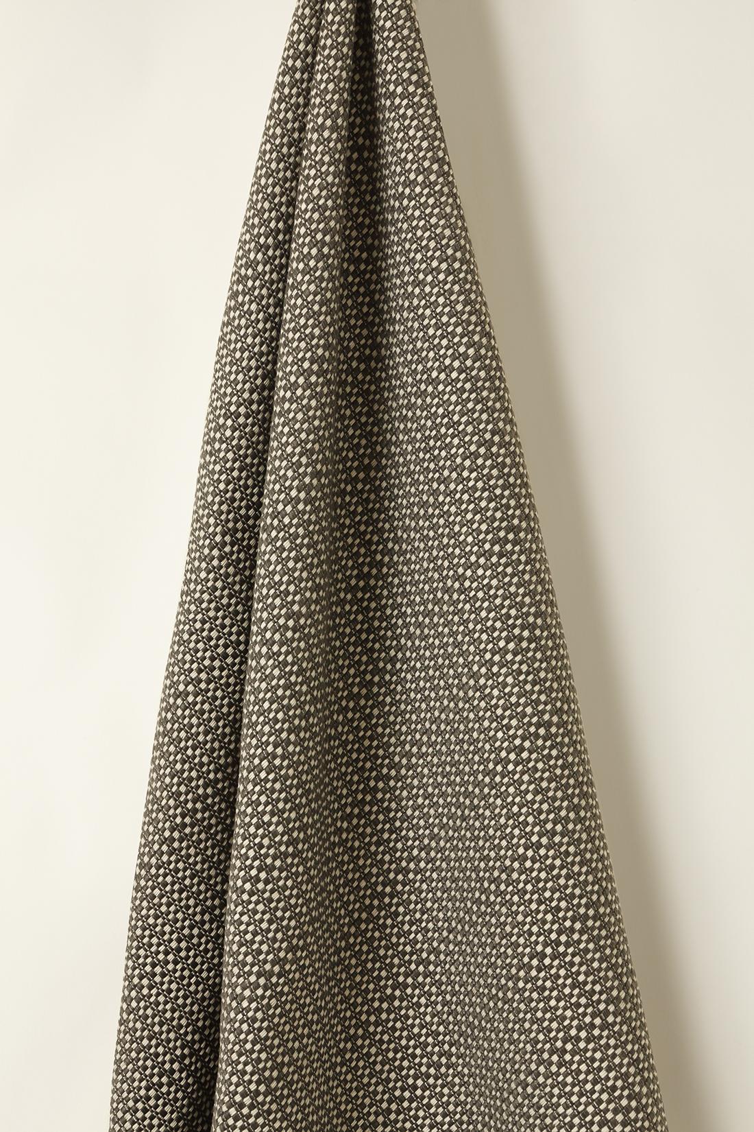 Woven Bottle in Seal