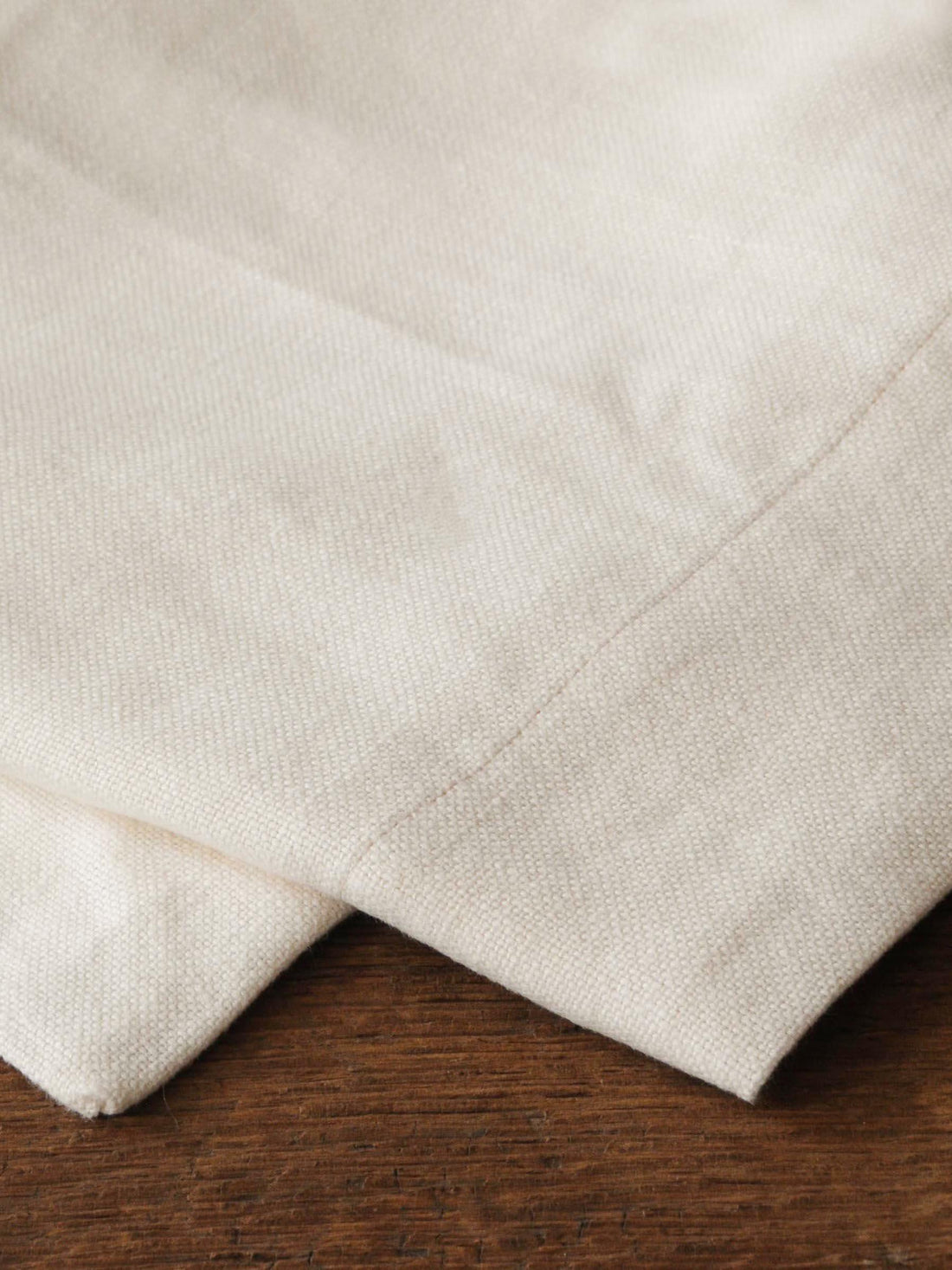 Mid Weight Linen in Popcorn