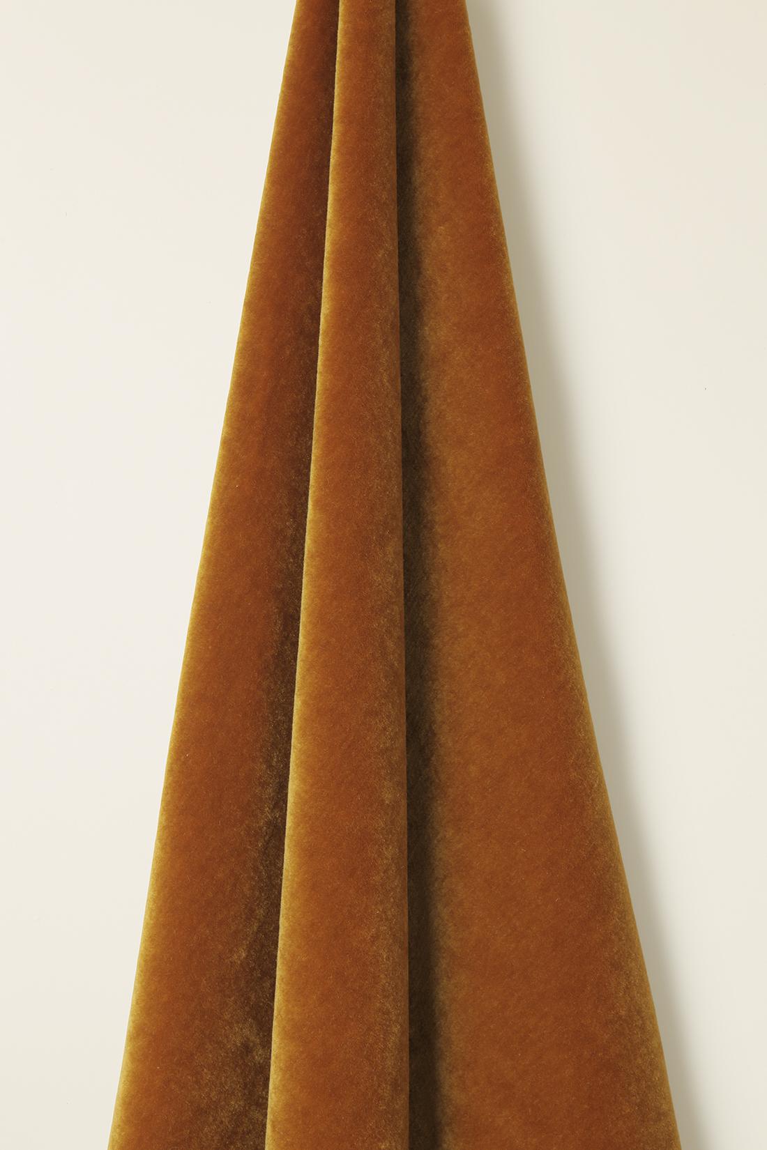 Mohair Velvet in Caramel
