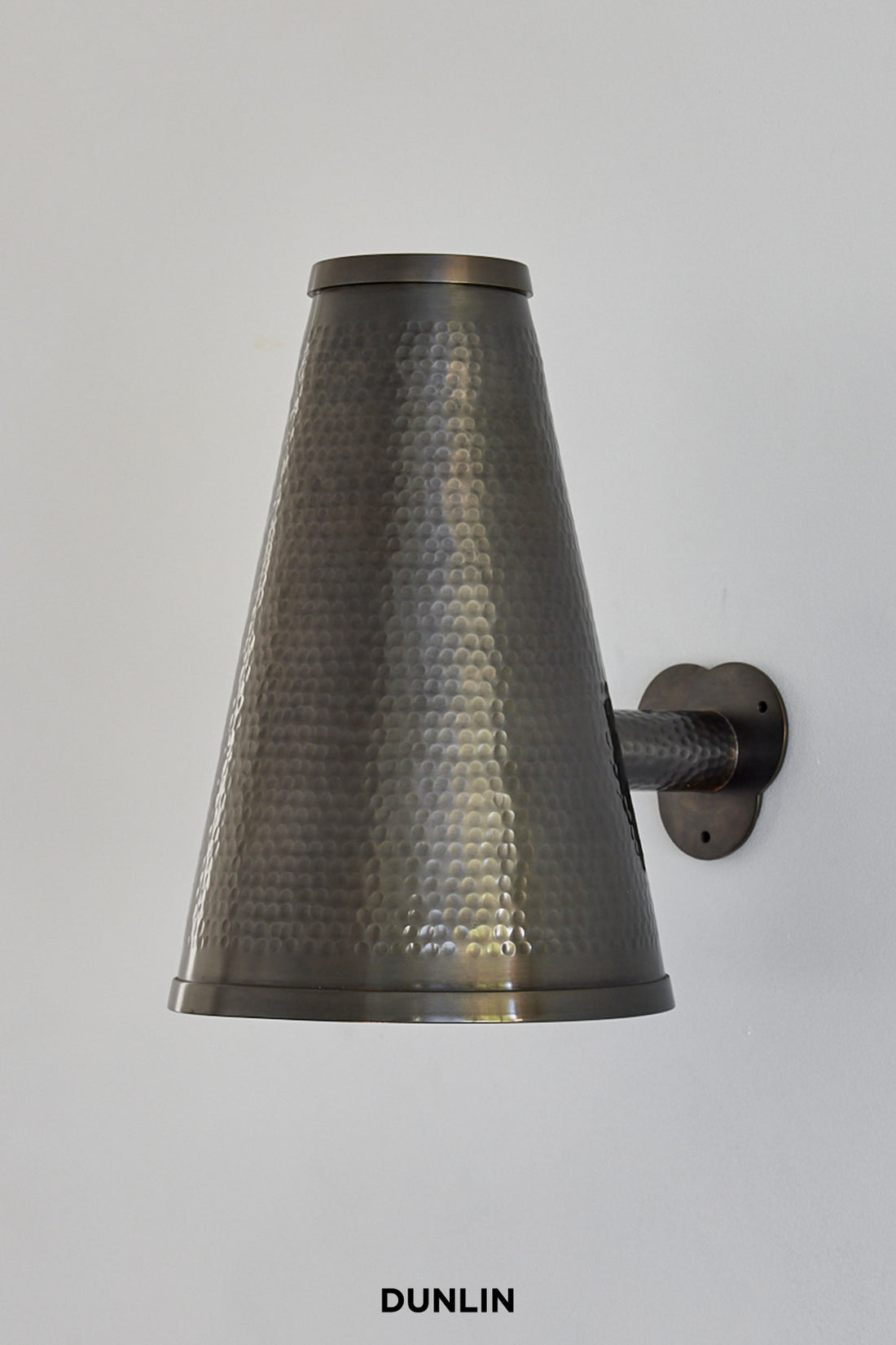 Dunlin Callot weathered Brass wall Light