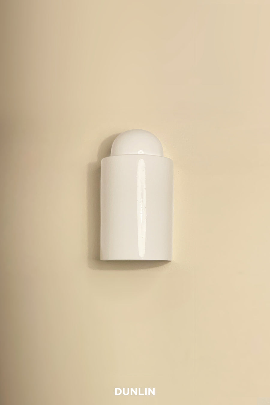 Decade Outdoor Wall and Garden Light Antique white