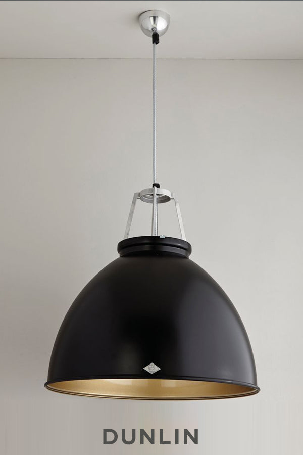 Titan 5 Pendant Light. Black