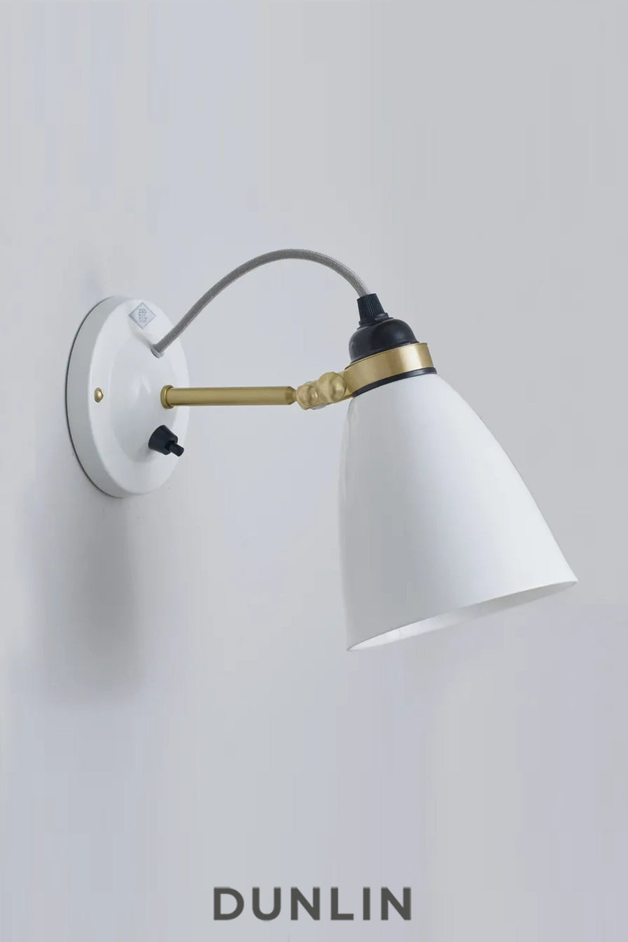 Hector 30 Wall Light - With Switch