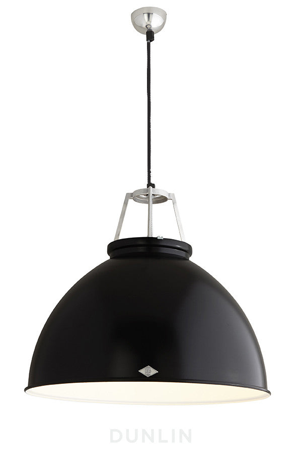 Titan 5 Pendant Light. Black